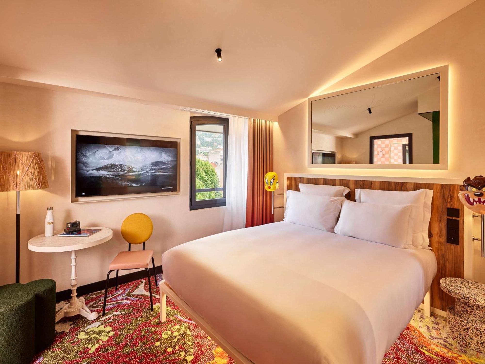 Hotel Mama Shelter 4*