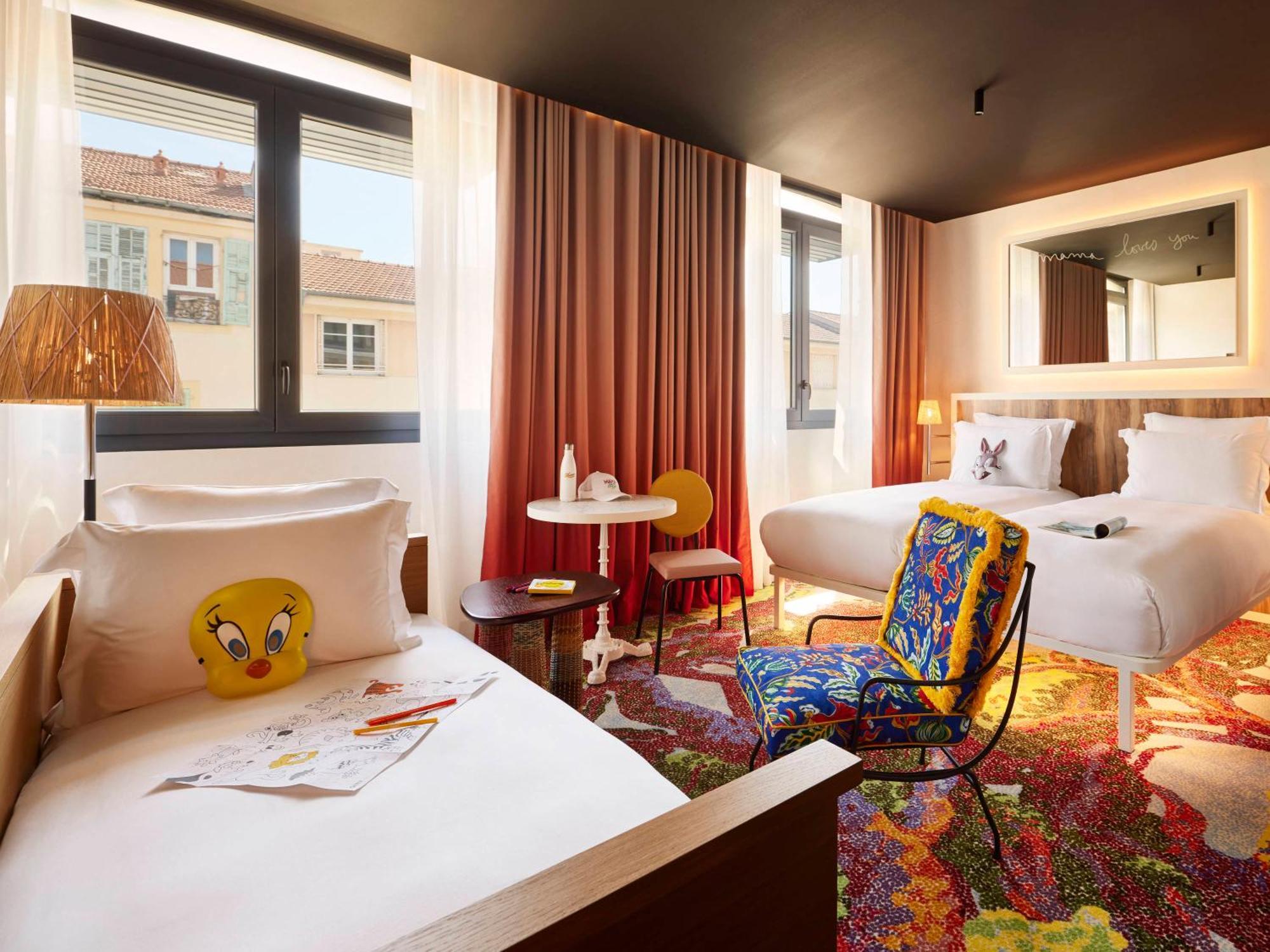 Mama Shelter Hotel 4*